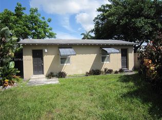 411 Columbus Pkwy #1, Hollywood, FL 33021