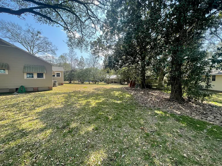 3830 Main St — Photo 4