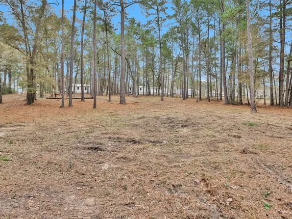 Split A Tall Pine Rd, Navasota, TX 77868