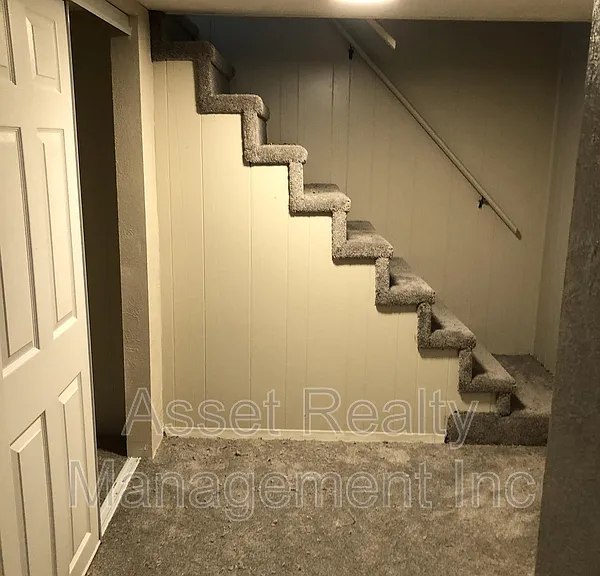 218 Britton Dr — Photo 23