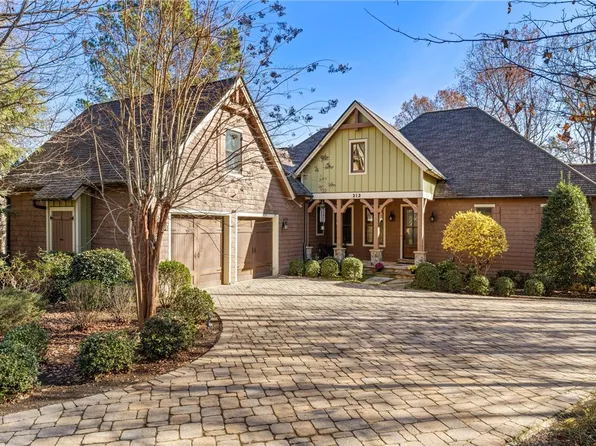 212 Bentwood Way, Salem, SC 29676