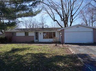 2630 Oakwood Dr, Fort Wayne, IN