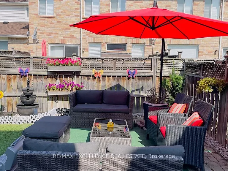 611 Bennett Blvd — Photo 28