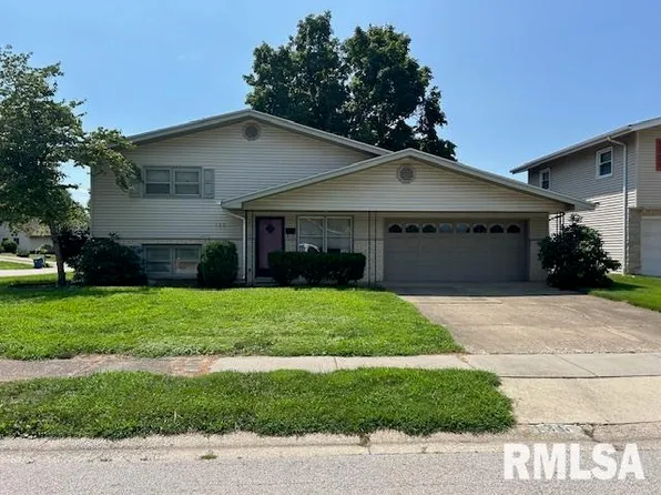 135 Dickinson Rd, Springfield, IL 62704