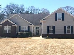 1203 Bridge Crest Dr, Winder, GA 30680