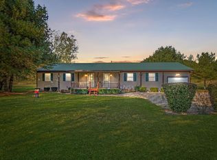 8285 Old River Rd, Philo, OH 43771