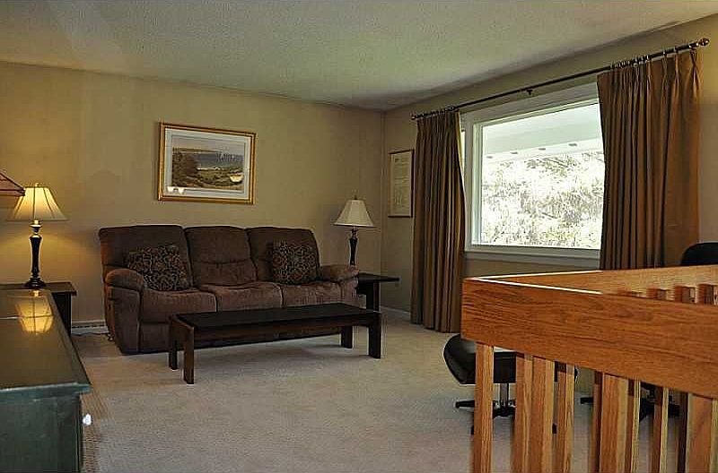 2nd image of 320 Abbey Dr