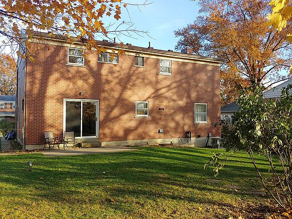 3rd image of 1813 Kingsway Ct
