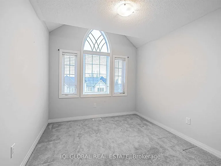 4084 Fracchioni Dr — Photo 11
