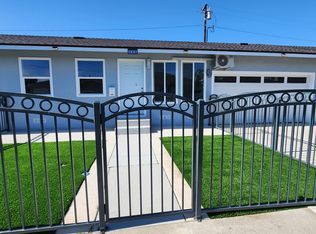 233 E 219th St, Carson, CA 90745
