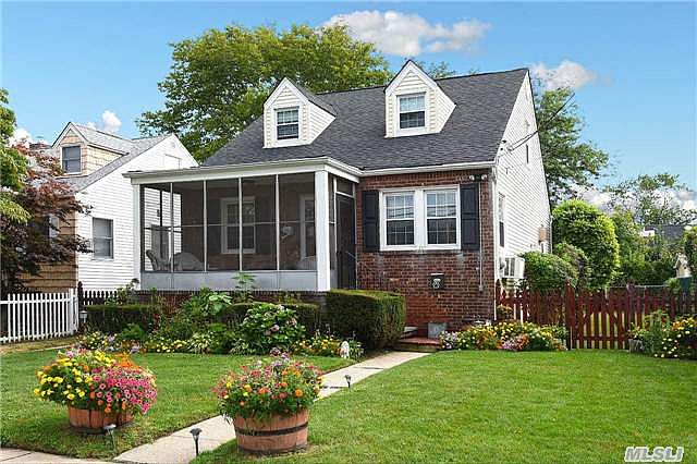 1st image of 12 Catalpa Ave