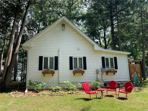 N320 Eau Claire Street, New Auburn, WI 54757