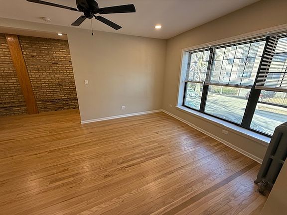 3rd image of 6150 N Winthrop Ave APT 102