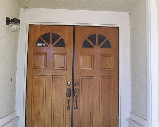 3rd image of 4381 Silverado Ct