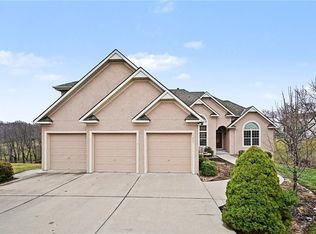 15423 N Mount Olivet Rd, Smithville, MO 64089