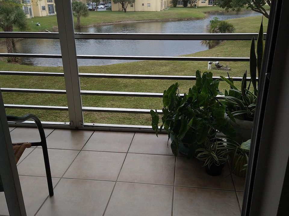 1st image of 8450 Sunrise Lakes Blvd