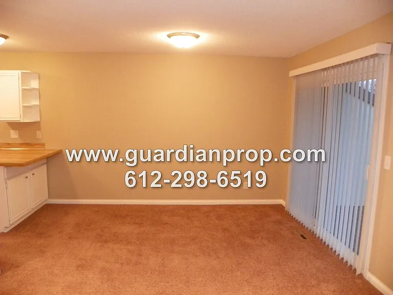 6852 Macbeth Cir — Photo 4
