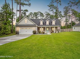 711 State Highway 172, Hubert, NC 28539