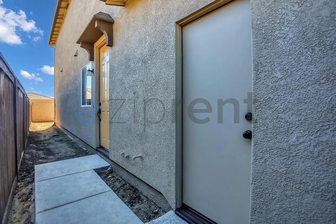 1 bed, 528 sqft, $1,450 — Photo 3