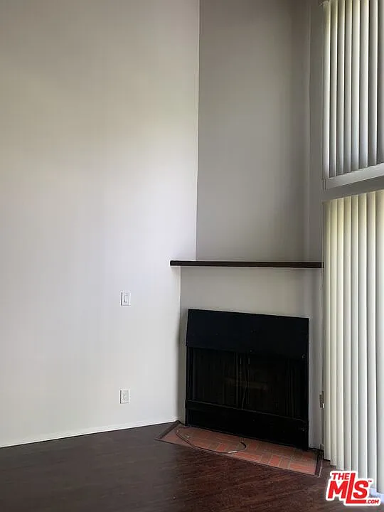 1 bed, 1.0 bath, 850 sqft, $2,395 — Photo 3