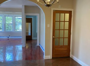 8634 Van Wyck Expy #2, Richmond Hill, NY 11418
