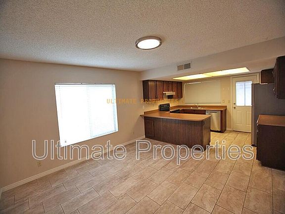5th image of 5331 W Poinsettia Dr