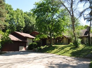 W339S3172 County Road C, Oconomowoc, WI 53066