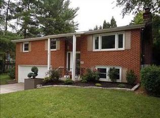 818 Meadow Ln, Camp Hill, PA 17011
