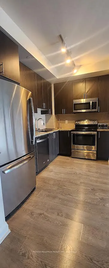 2 bed, $2,850 — Photo 2