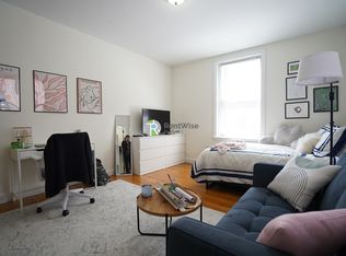 529 Beacon St APT 10, Boston, MA 02215
