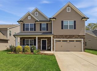 1464 Land Grove Dr, Kernersville, NC 27284
