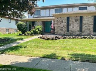 6766 Longwood Rd, Canton, MI 48187