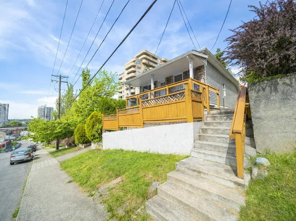 1011 Auckland St, New Westminster, BC V3M 1K9
