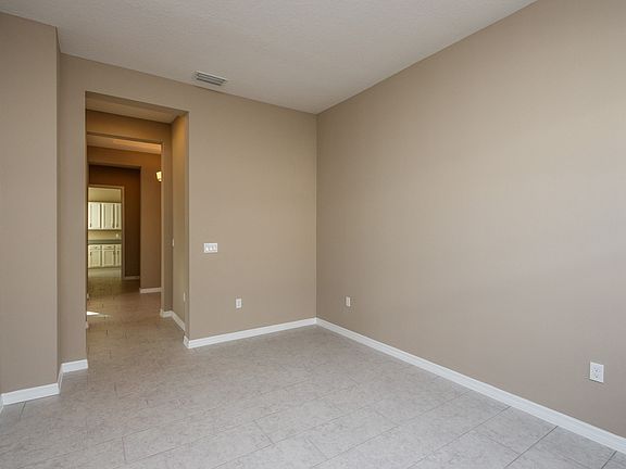 5th image of 736 Alcove Dr