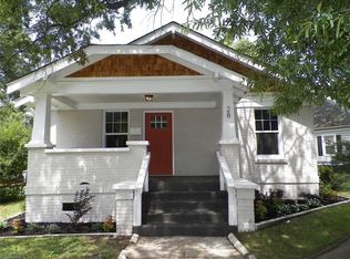 28 Perry Ave, Greenville, SC 29601