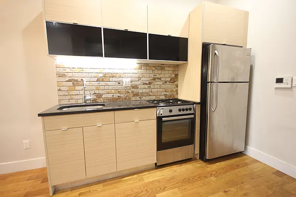 Rented by Nooklyn NYC LLC | media 15