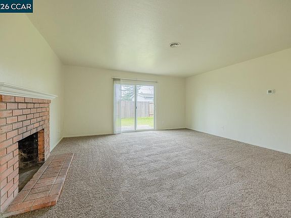 3rd image of 1814 Wildwood Way