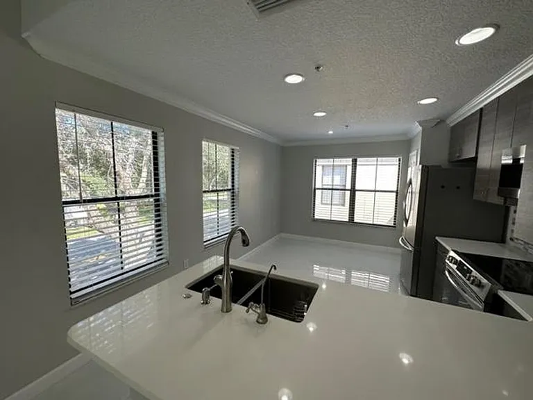 917 Waterside Ln #203 — Photo 15