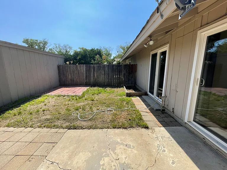 617 W Granger Ave #34 — Photo 35