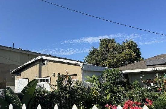 3rd image of 13707 S Willowbrook Ave