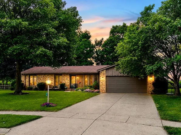 321 Lutheran Dr, Eaton, OH 45320