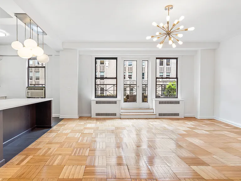 220 Madison Ave #14K — Photo 4