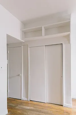 Rented by Sky Management | media 29