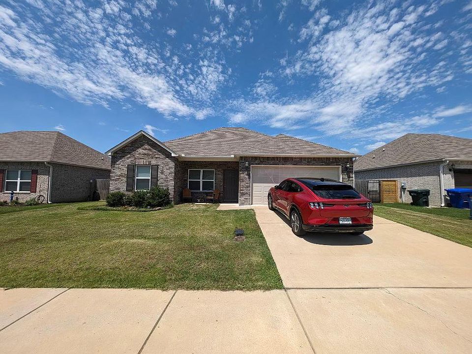 1st image of 2075 Mary Alice Dr