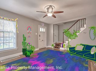 1102 Sanford Ave, Saint Louis, MO 63139