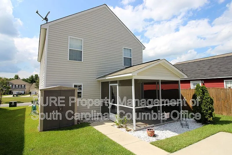 3 bed, 2.5 bath, 1728 sqft, $1,850 — Photo 3