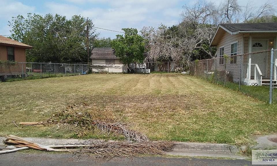 1st image of 206 Casa Blanca Dr