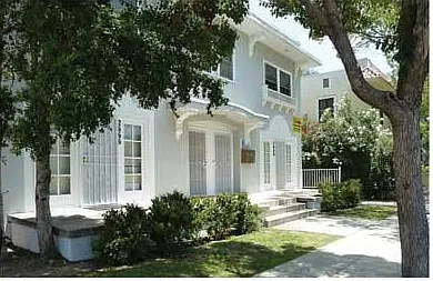 2668 1/2 Magnolia Ave #2