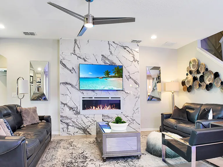 101 Philippe Ct — Photo 6