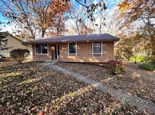 5210 NE 47th St, Kansas City, MO 64117